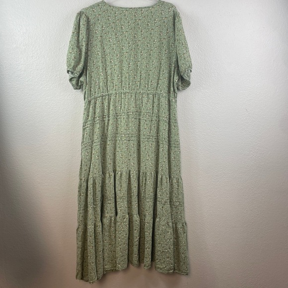 Sweet Salt Sage Green Ditsy Floral Tiered Midi Dress Size 18 Short Sleeve Pocket - Picture 6 of 8